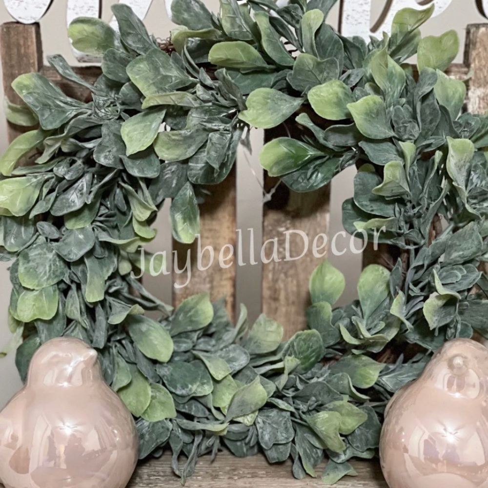 14” Frosted Magnolia Wreath For Farmhouse Decor